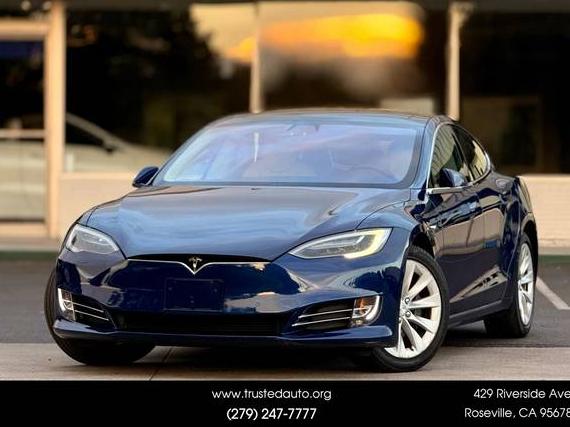 TESLA MODEL S 2018 5YJSA1E23JF257016 image